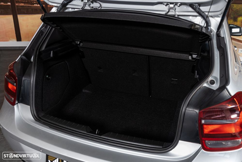 BMW 116 d EDynamics Line Sport - 23