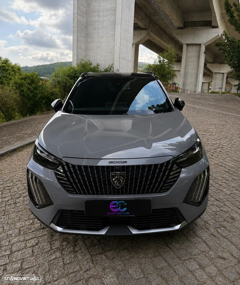 Peugeot 2008 1.2 Hybrid Style e-DCS6 - 2