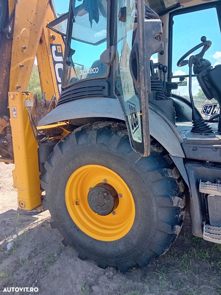 JCB 3CX - 5
