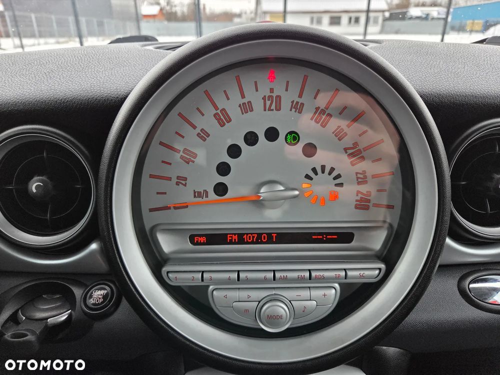 MINI Cooper Seven - 19