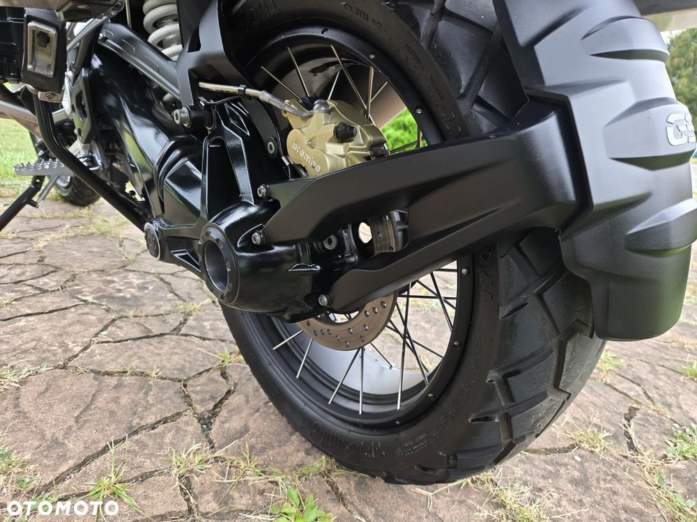 BMW R - 9