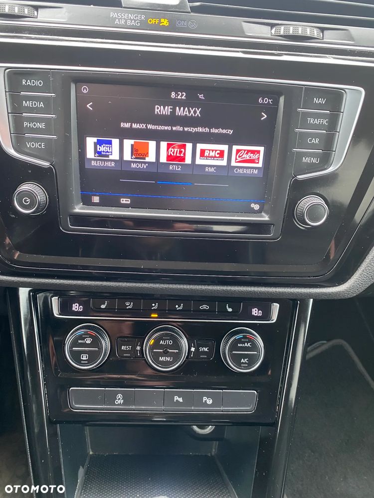 Volkswagen Touran 2.0 TDI SCR (BlueMotion Technology) DSG Highline - 14