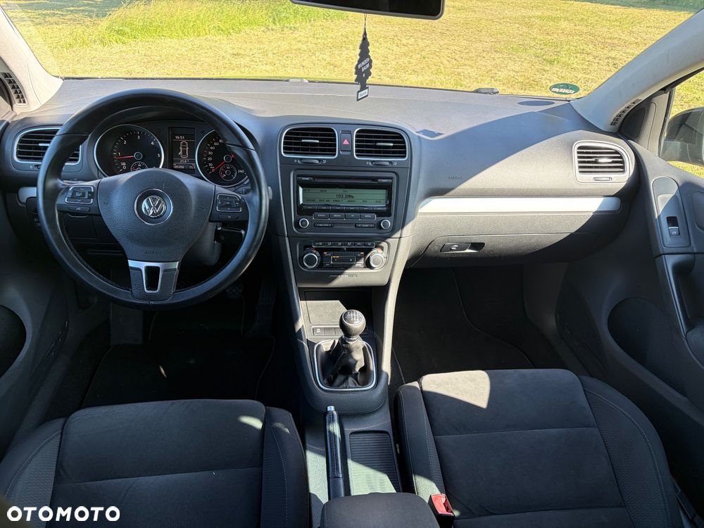 Volkswagen Golf 2.0 TDI Highline - 12