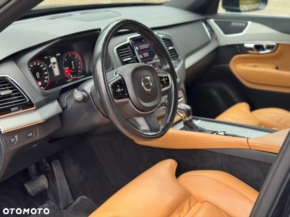 Volvo XC 90 D5 AWD Inscription 7os - 22