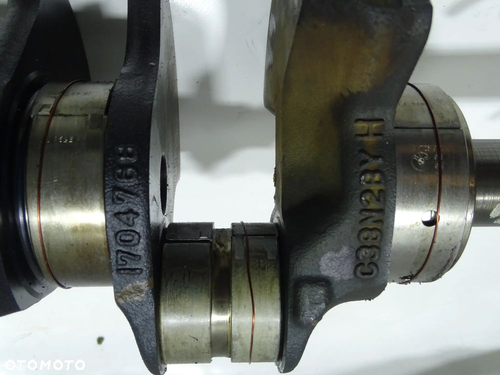WAŁ KORBOWY + PANEWKI 4.4 V8 M62 BMW E38 E39 E53 1704768 F-VAT - 4