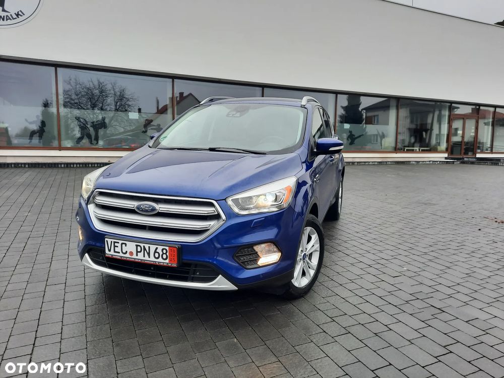 Ford Kuga 2.0 TDCi 2x4 Titanium