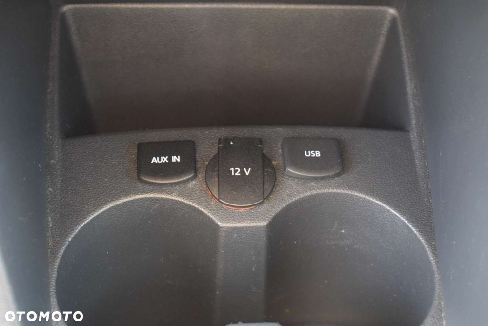Volkswagen Polo - 30