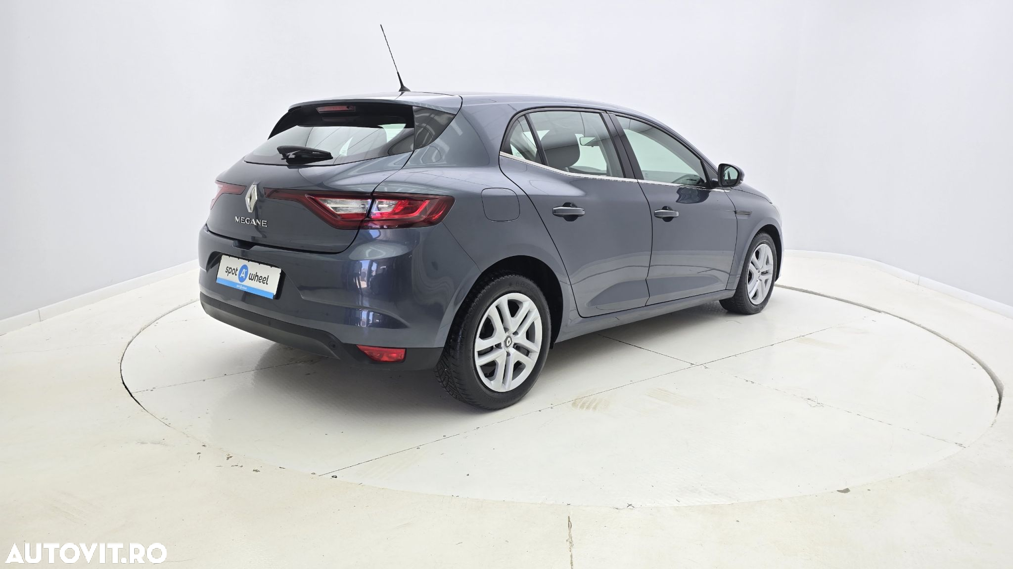 Renault Megane ENERGY dCi EDC Zen - 6
