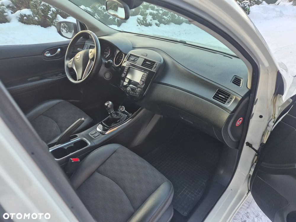 Nissan Pulsar 1.2 DIG-T Tekna EU6 - 28