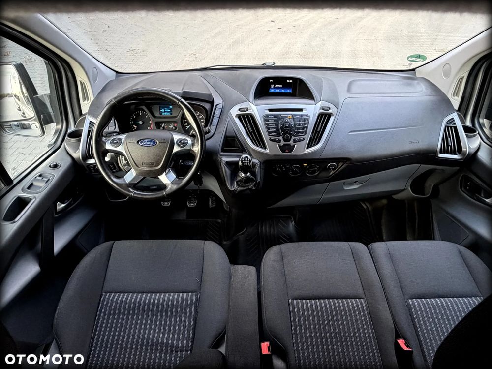 Ford TRANSIT CUSTOM - 29