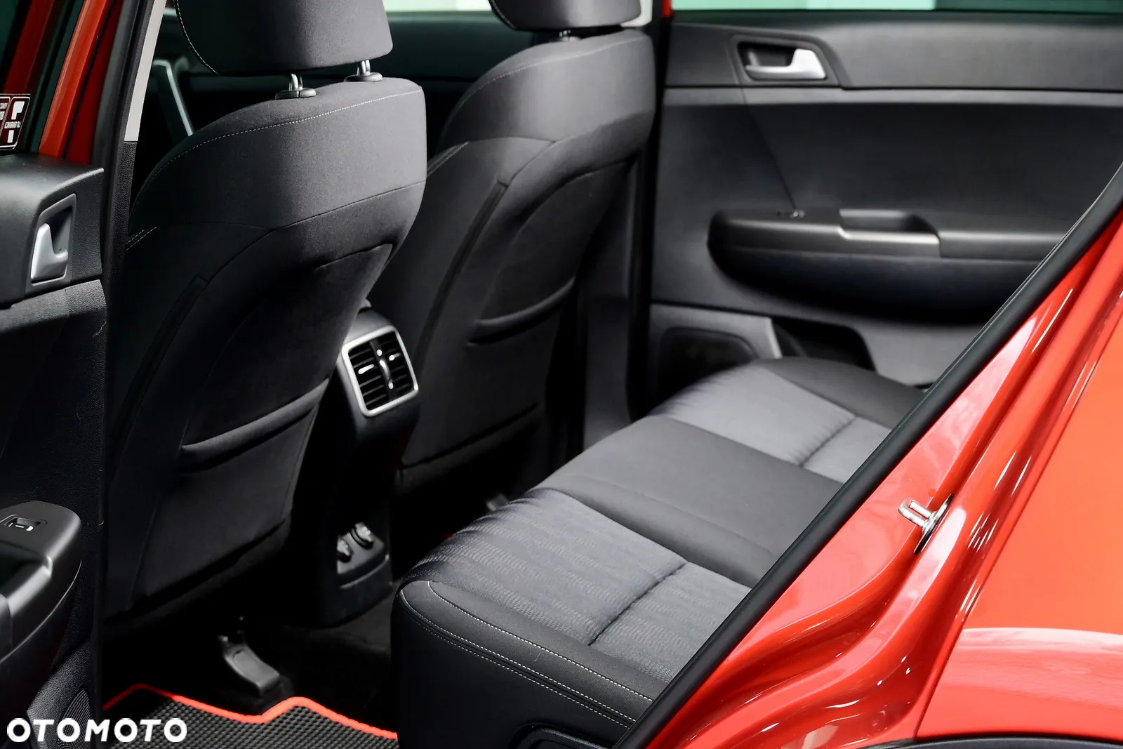 Kia Sportage - 8