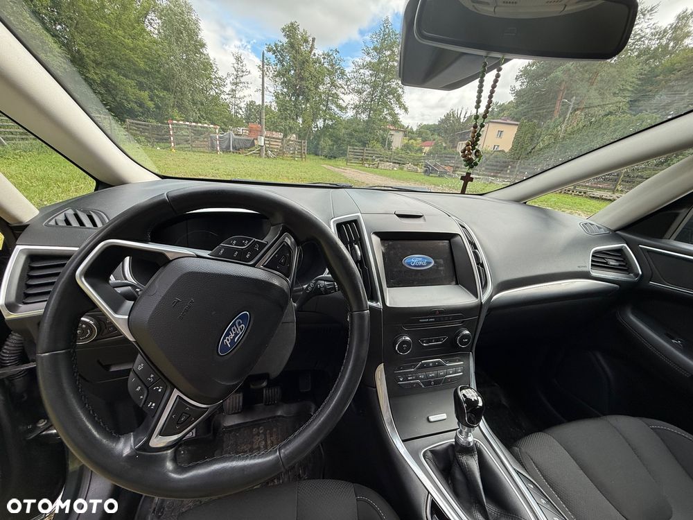 Ford S-Max - 14