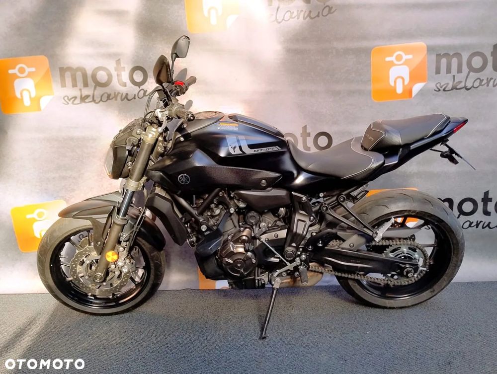 Yamaha MT - 4