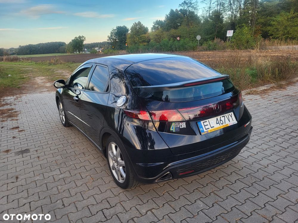 Honda Civic 2007 photo 4