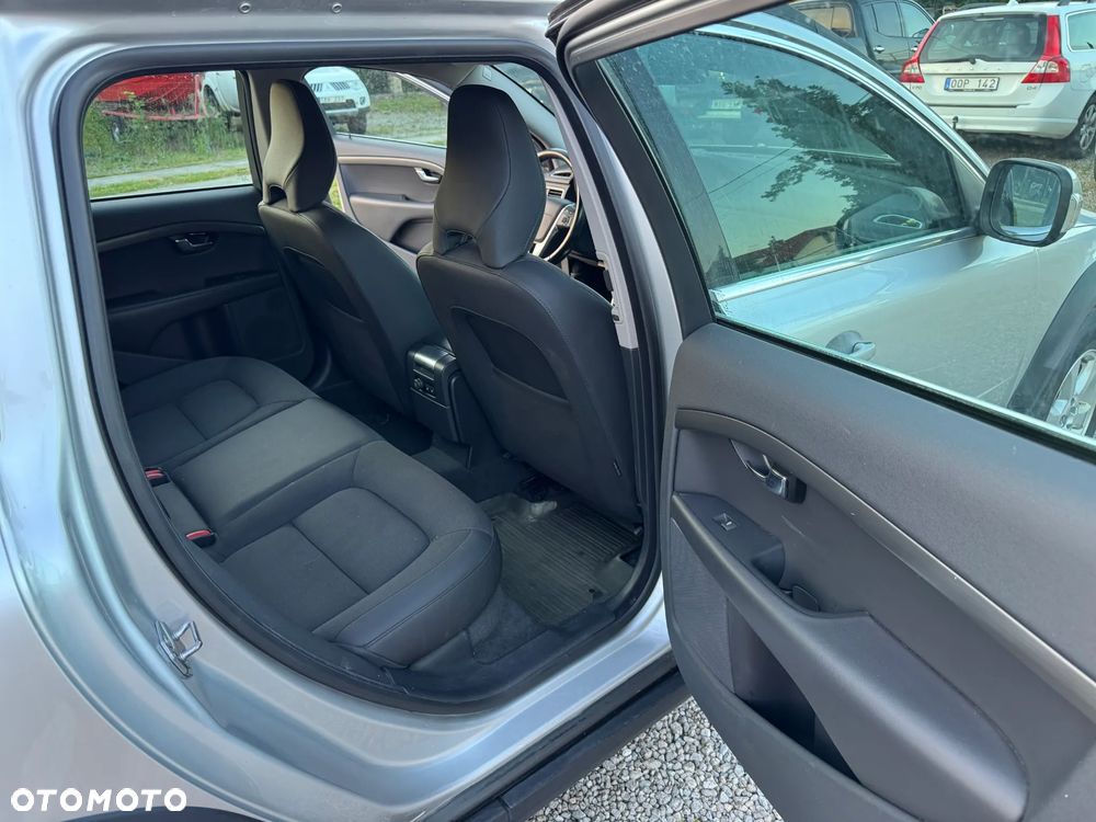 Volvo XC 70 D4 AWD Dynamic Momentum EU6 - 8