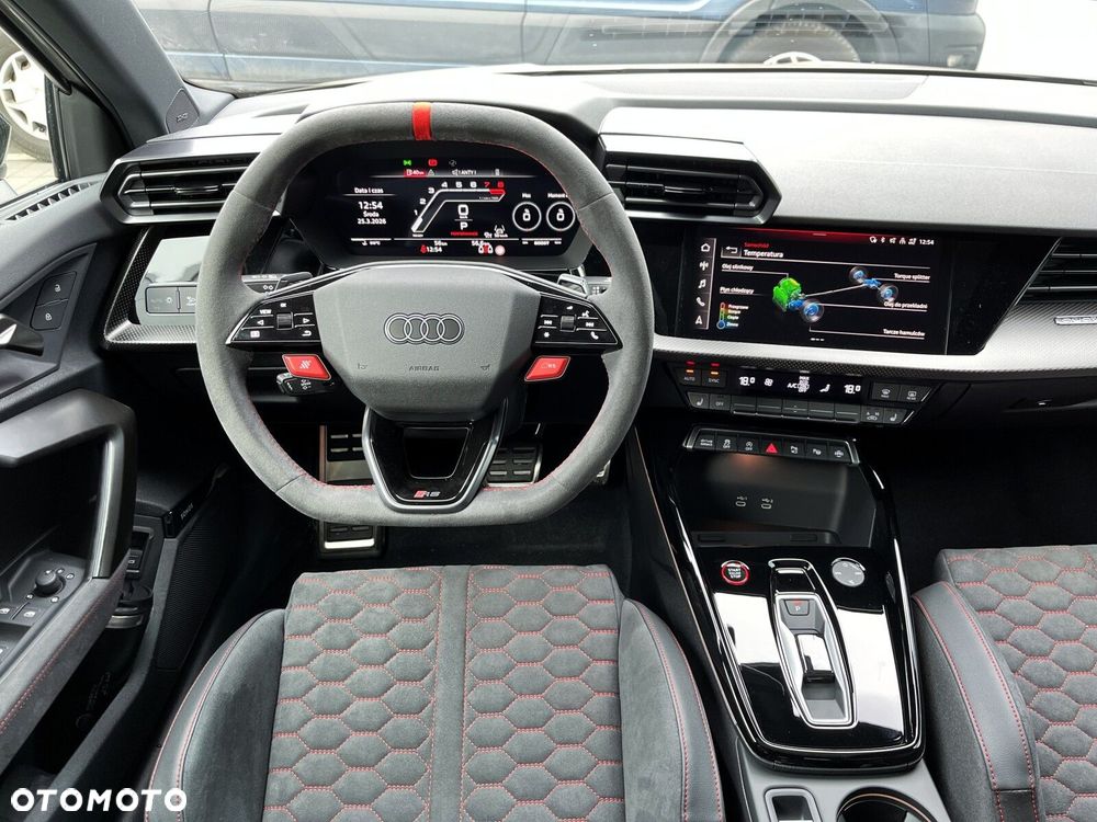 Audi RS3 Limousine - 20
