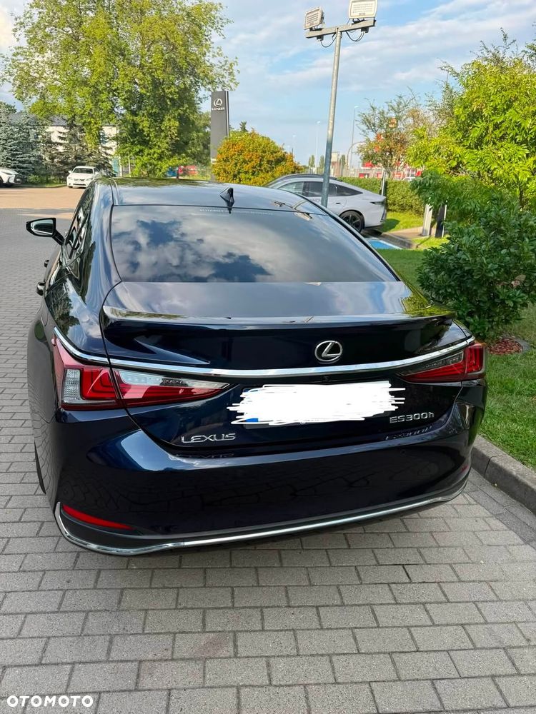 Lexus ES 300h Prestige - 5