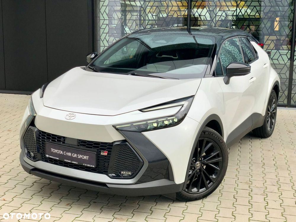 Toyota C-HR - 11