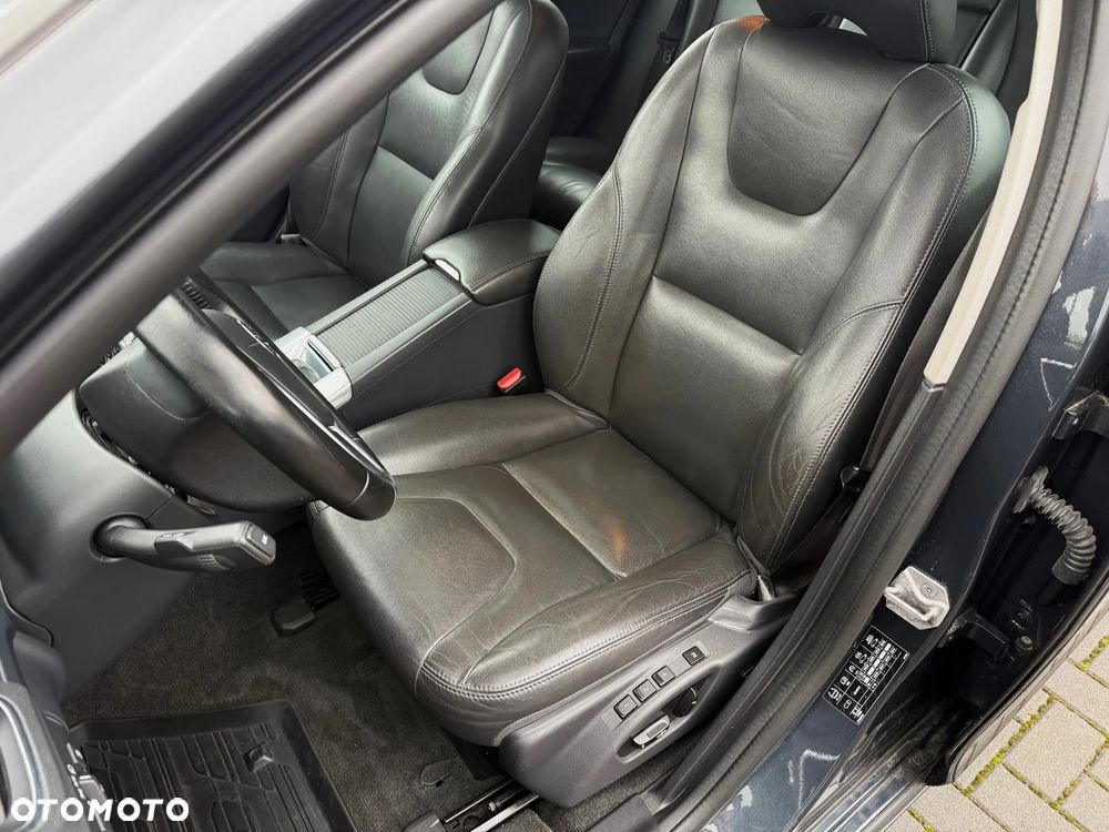 Volvo V60 D4 Geartronic Summum - 8