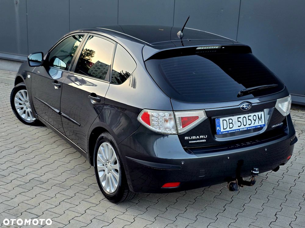 Subaru Impreza 2.0 RA - 12
