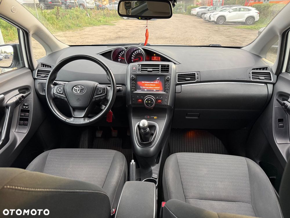 Toyota Verso - 11