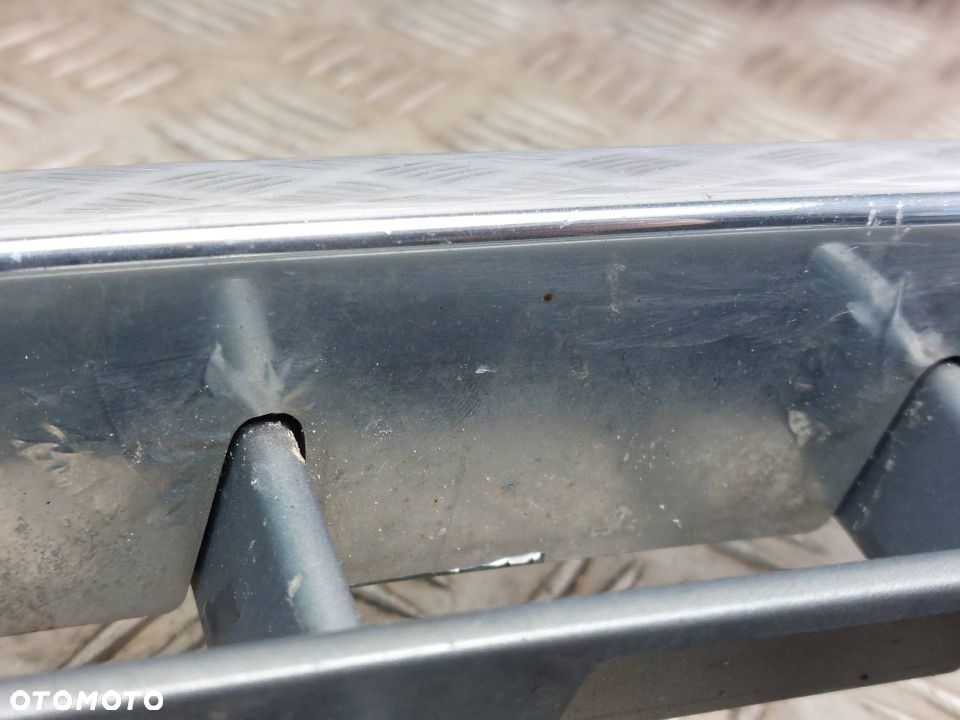 GRILL ATRAPA CHŁODNICY VOLVO XC90 I FL LIFT V8 - 9