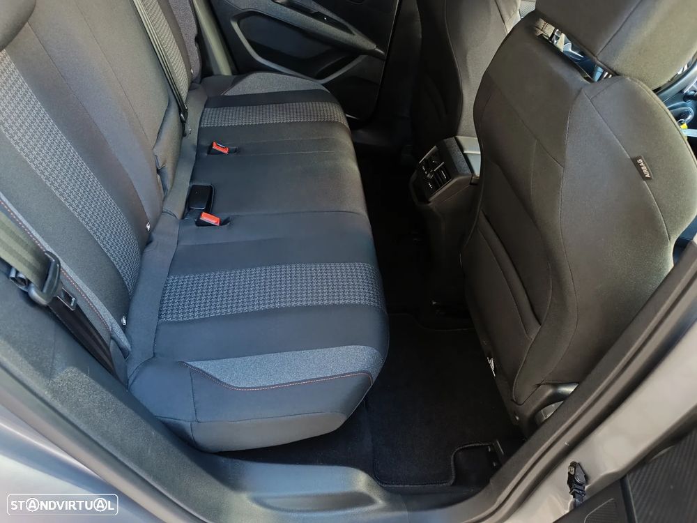 Peugeot 3008 PureTech 130 Stop & Start GPF EAT8 Active - 35