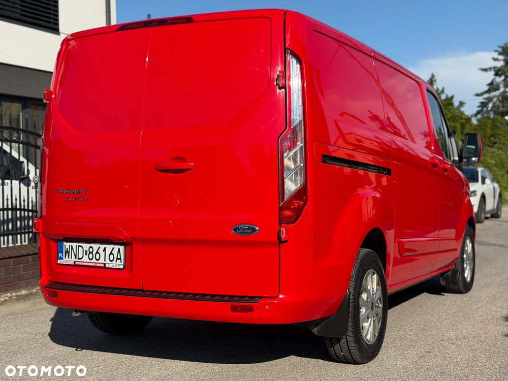 Ford TRANSIT CUSTOM - 4