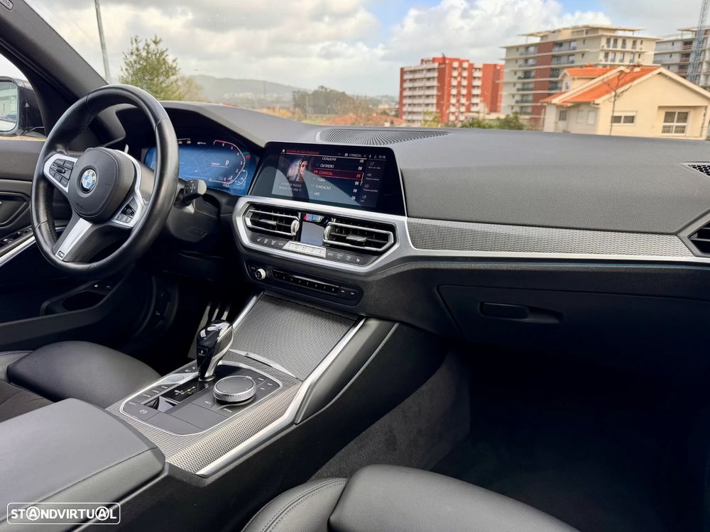 BMW 330 e Pack M Auto - 24