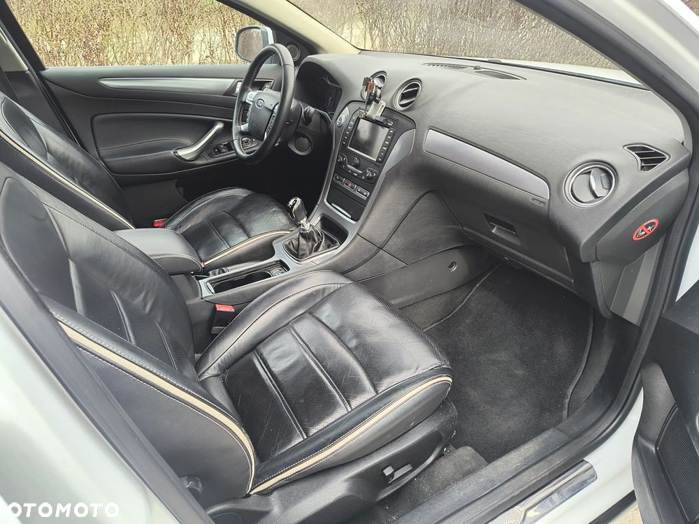 Ford Mondeo 2.0 TDCi Titanium - 8