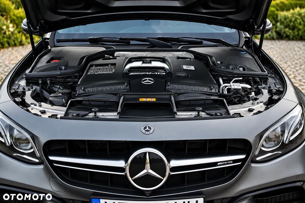 Mercedes-Benz Klasa E - 4
