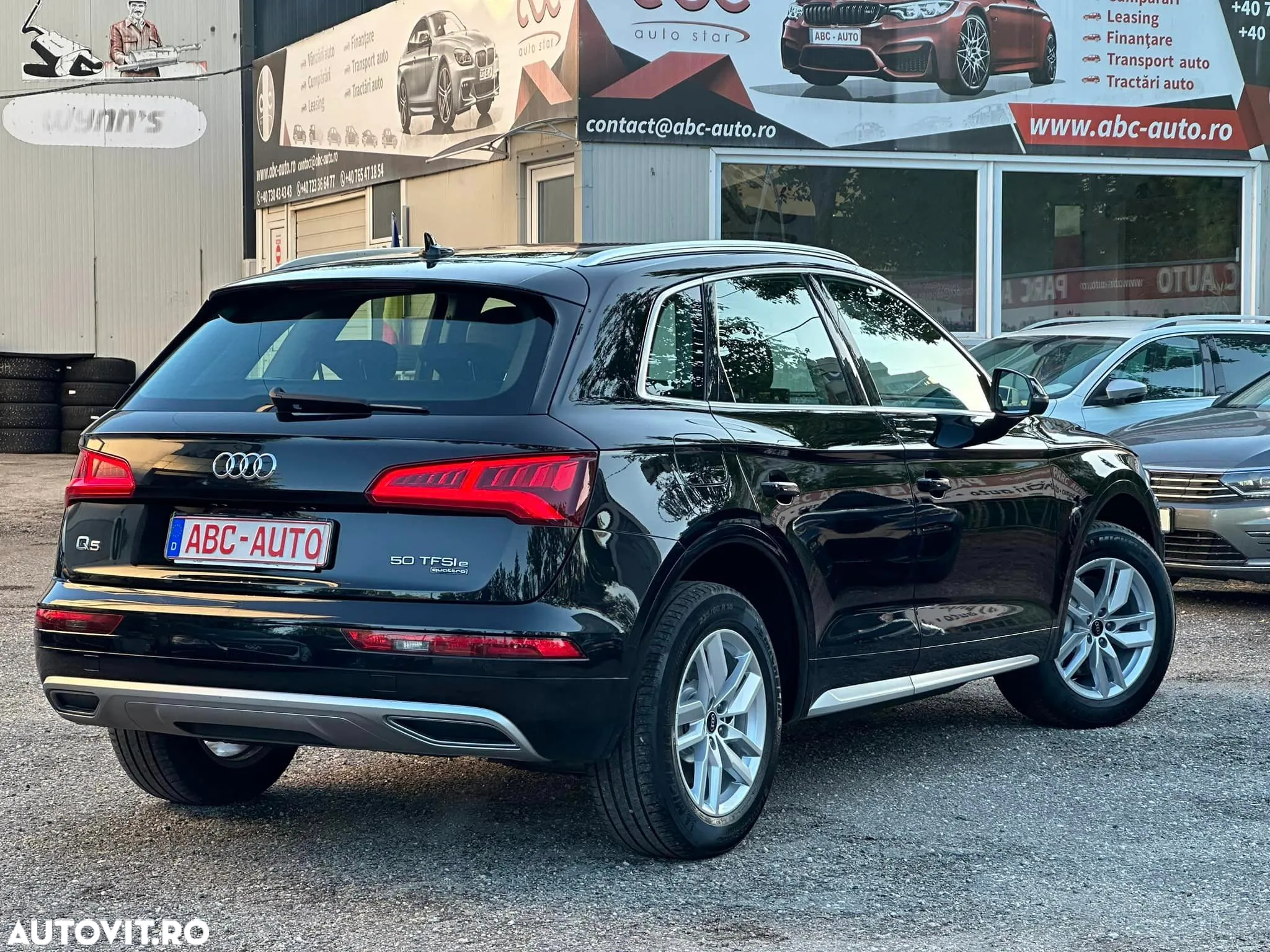 Audi Q5 50 TFSI e quattro S tronic design - 4
