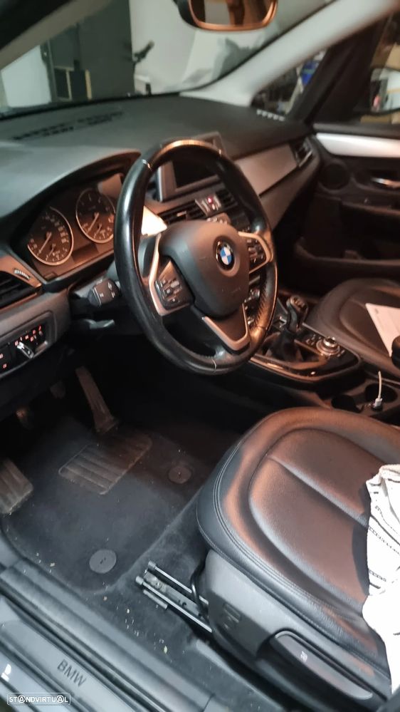 BMW 216 Active Tourer d Advantage - 2