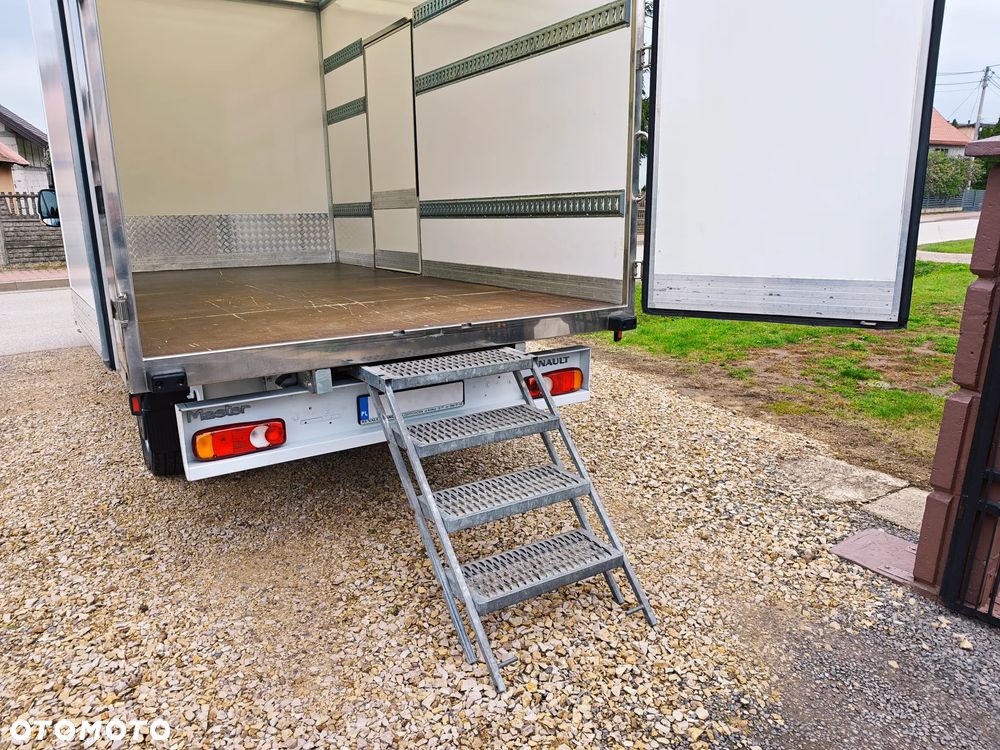 Renault MASTER 2.3DCI 165KM* Kontener 8-EuroPalet dł.420cm, szer.220cm, wys.230cm* POLSKI SALON** 172 TYŚ KM** DMC do 3.5T kat.B** - 31