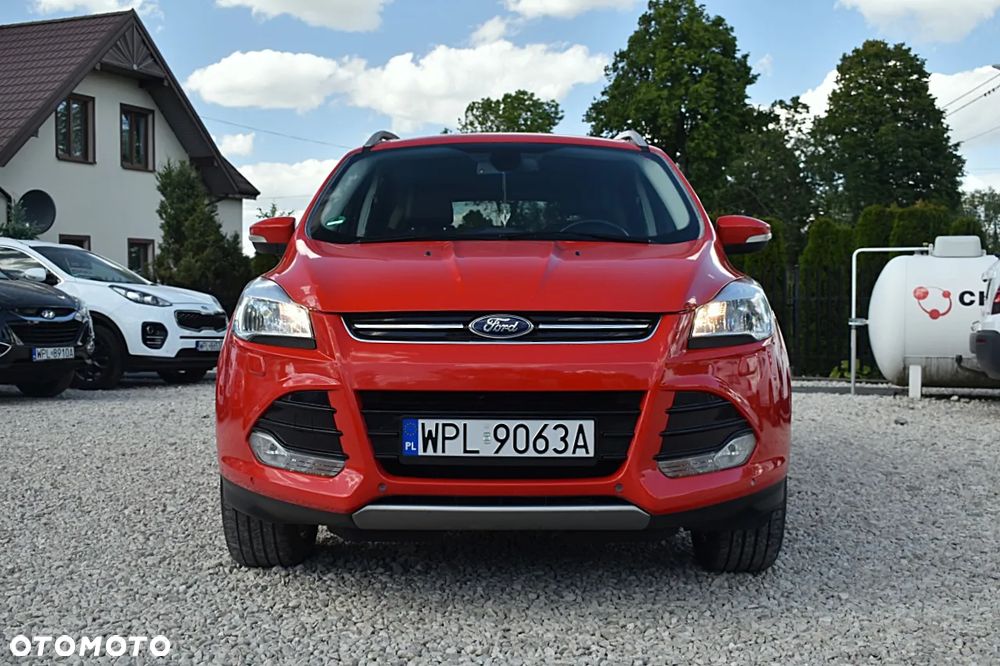 Ford Kuga 2.0 TDCi 2x4 Titanium - 3