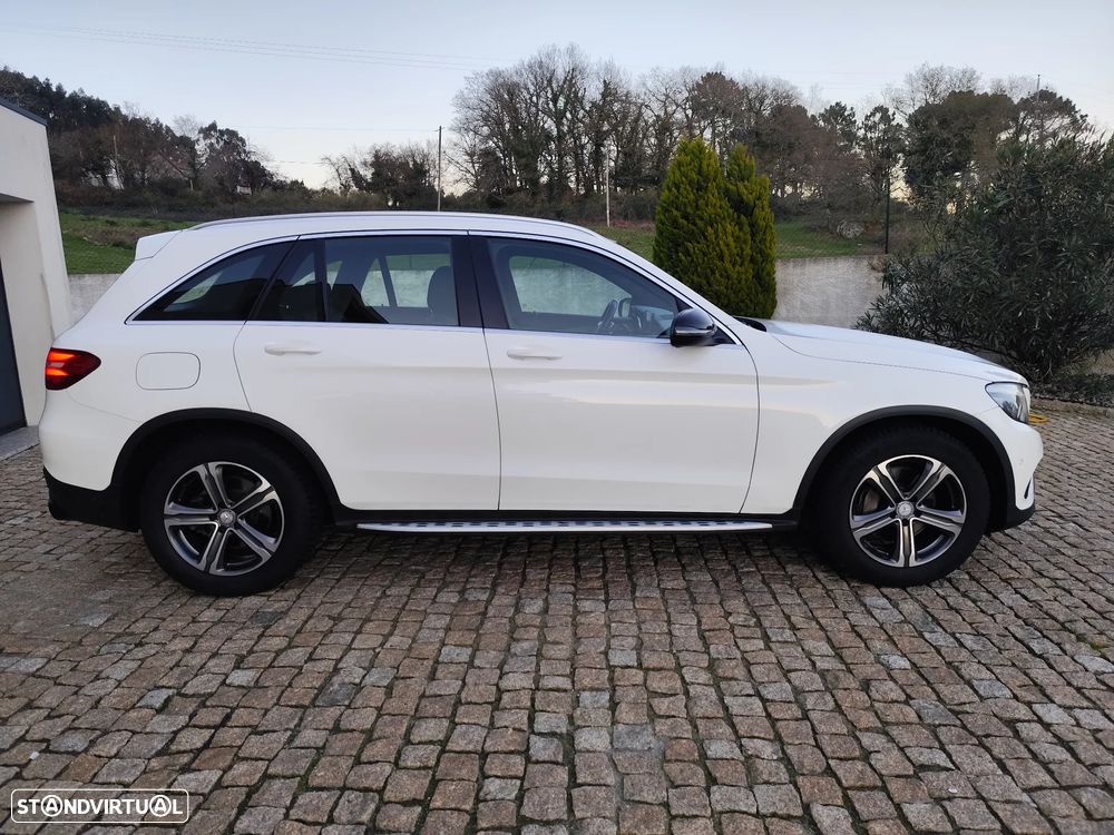 Mercedes-Benz GLC 220 - 25