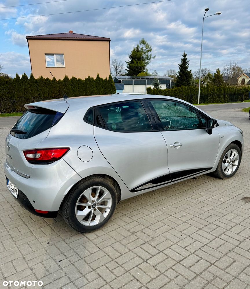 Renault Clio 1.2 16V Limited - 6