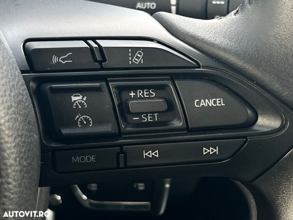 Toyota Yaris 1.5 MT Dynamic - 33