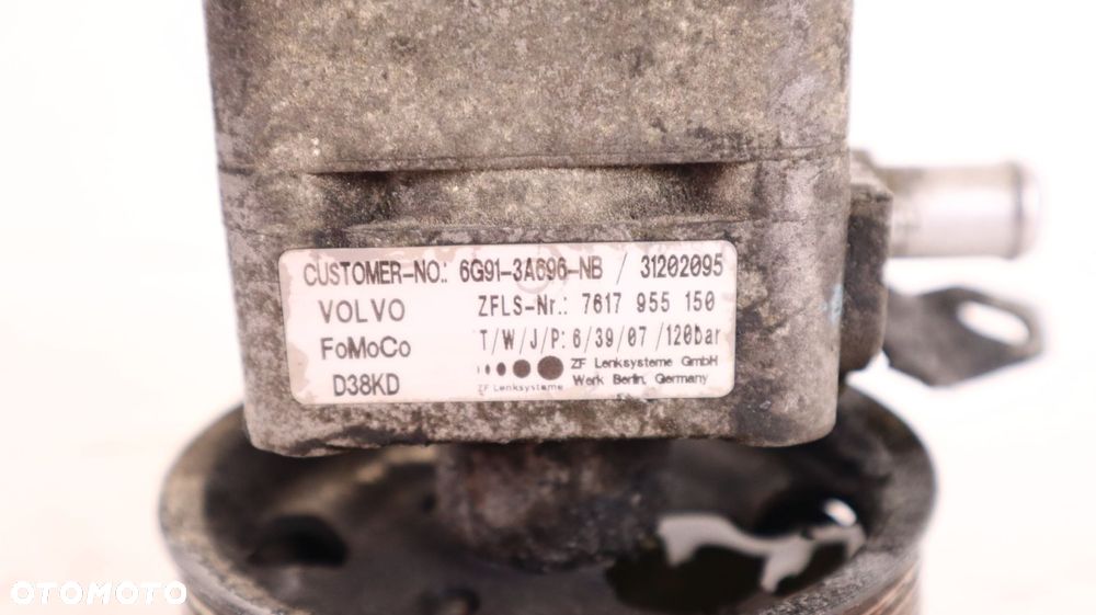 VOLVO V70 III POMPA WSPOMAGANIA 6G91-3A696-NB - 6