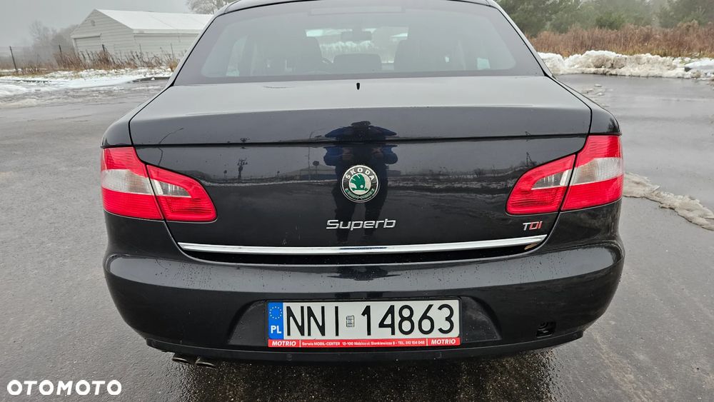 Skoda Superb 2.0 TDI Comfort DSG - 28