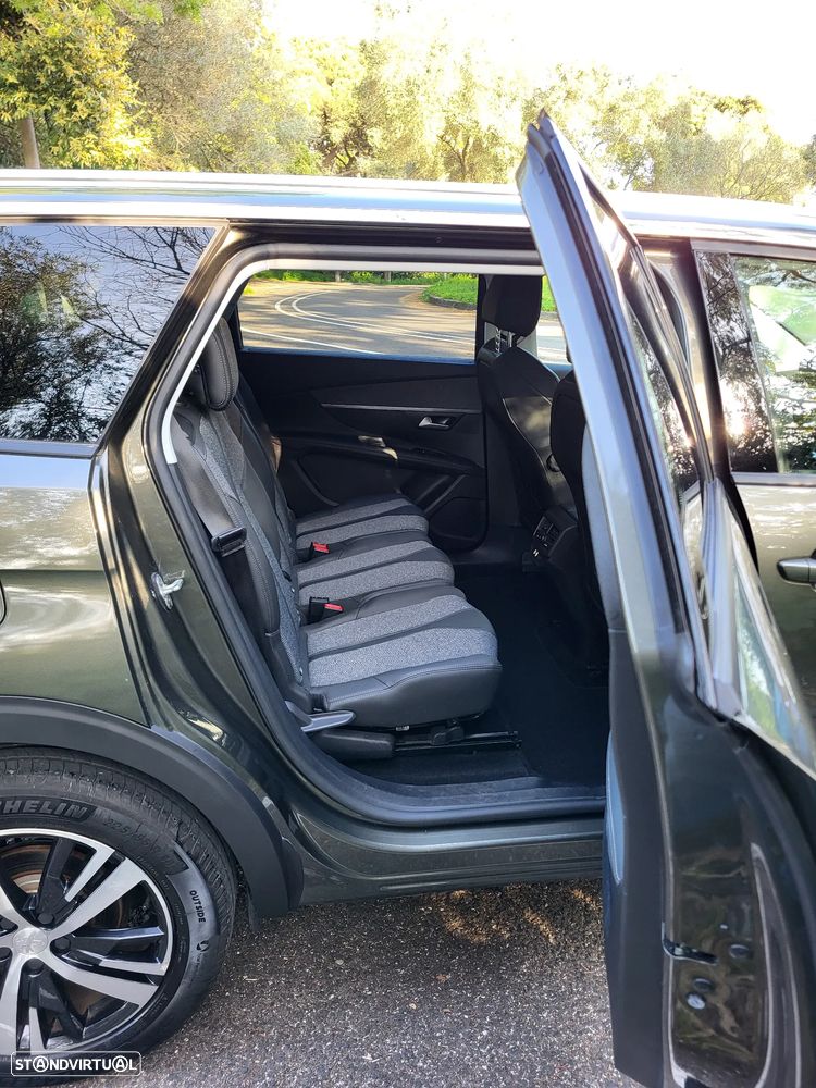 Peugeot 5008 - 13