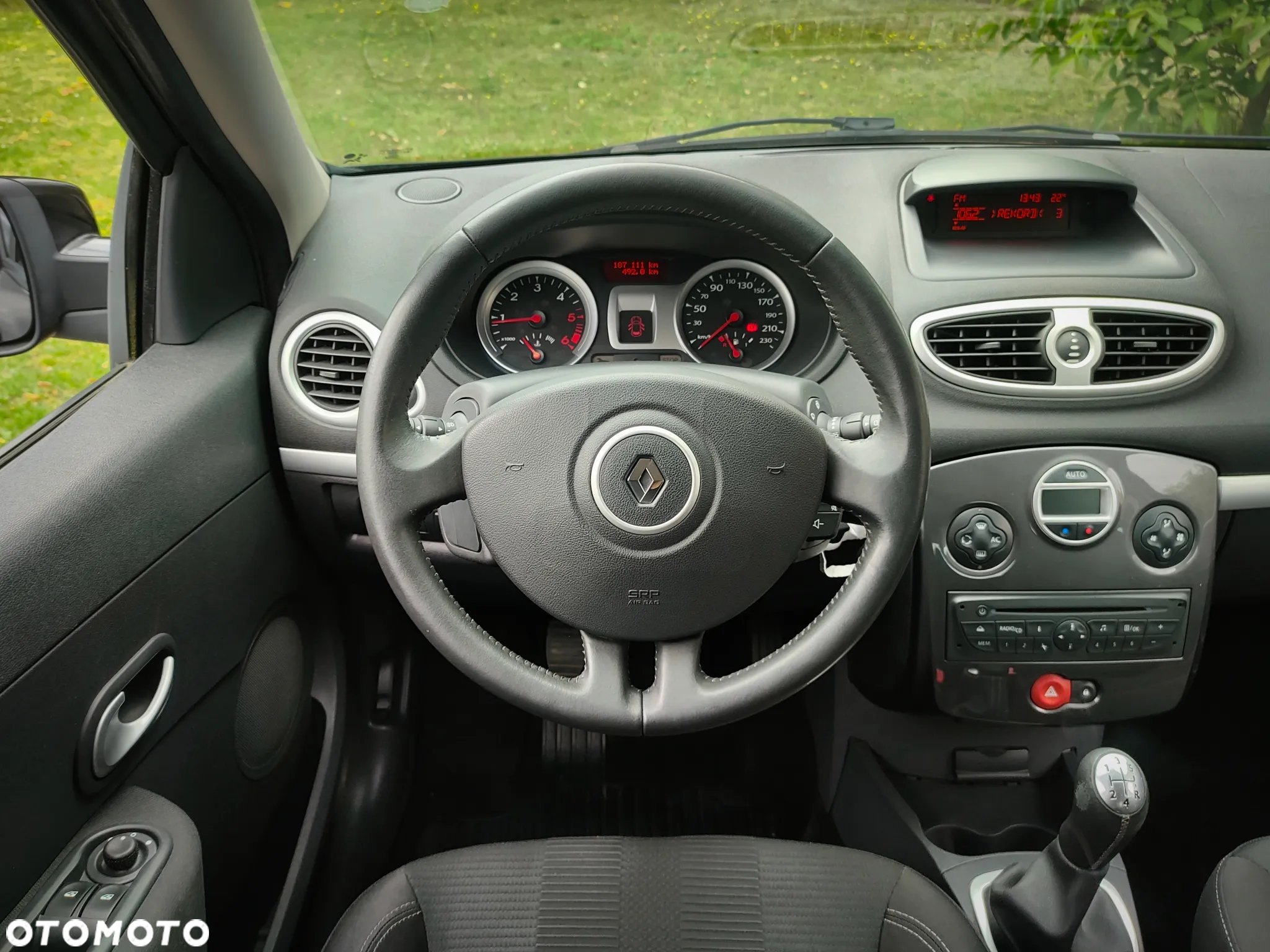 Renault Clio 1.5 dCi Authentique - 20