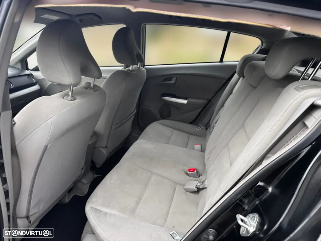 Honda Insight 1.3 IMA Hybrid de 2012 para peças - 8