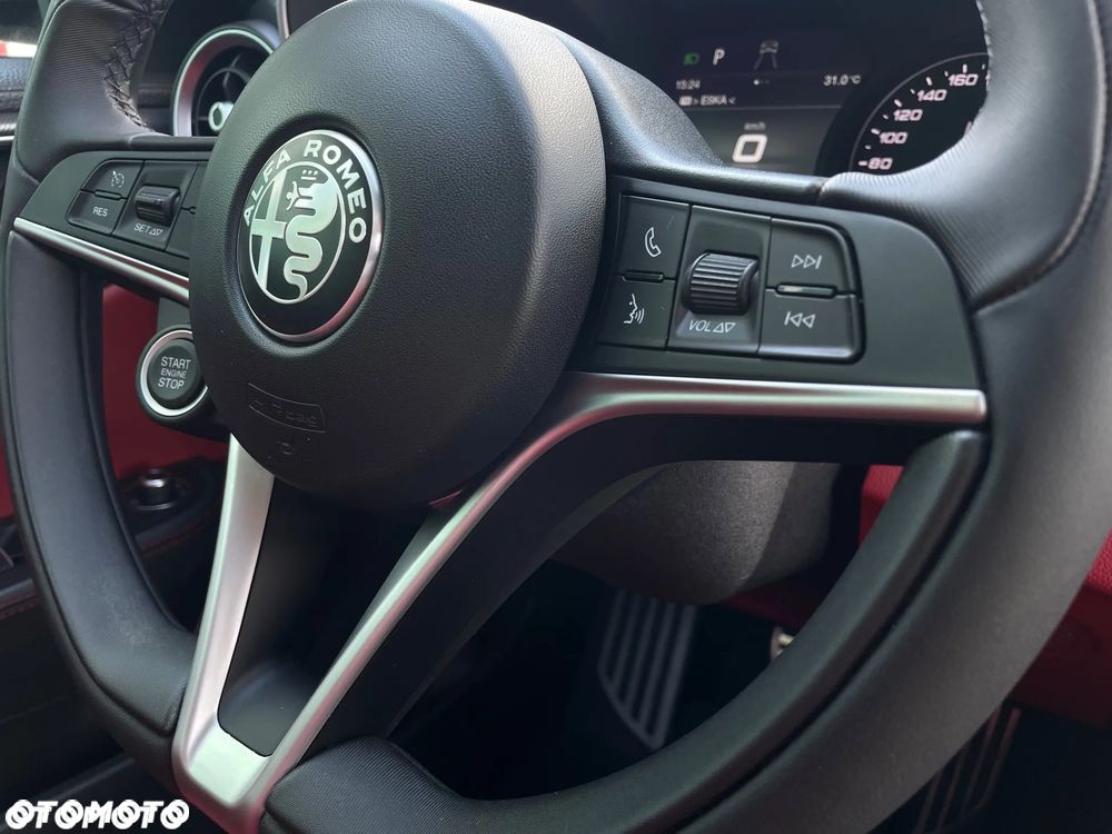 Alfa Romeo Giulia 2.0 Turbo Veloce Q4 - 32