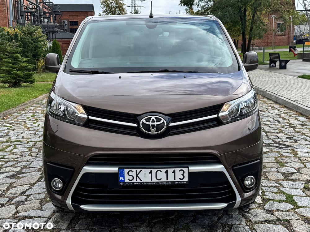 Toyota ProAce Kombi D-4D Long 2,8t - 2