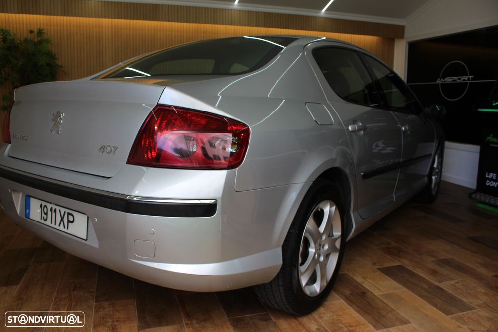 Peugeot 407 2.0 HDi Executive - 23