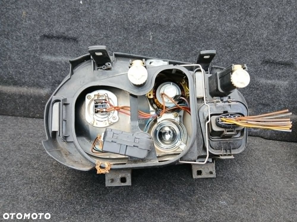Volkswagen Golf IV Lampa przednia prawa, lewa - 7