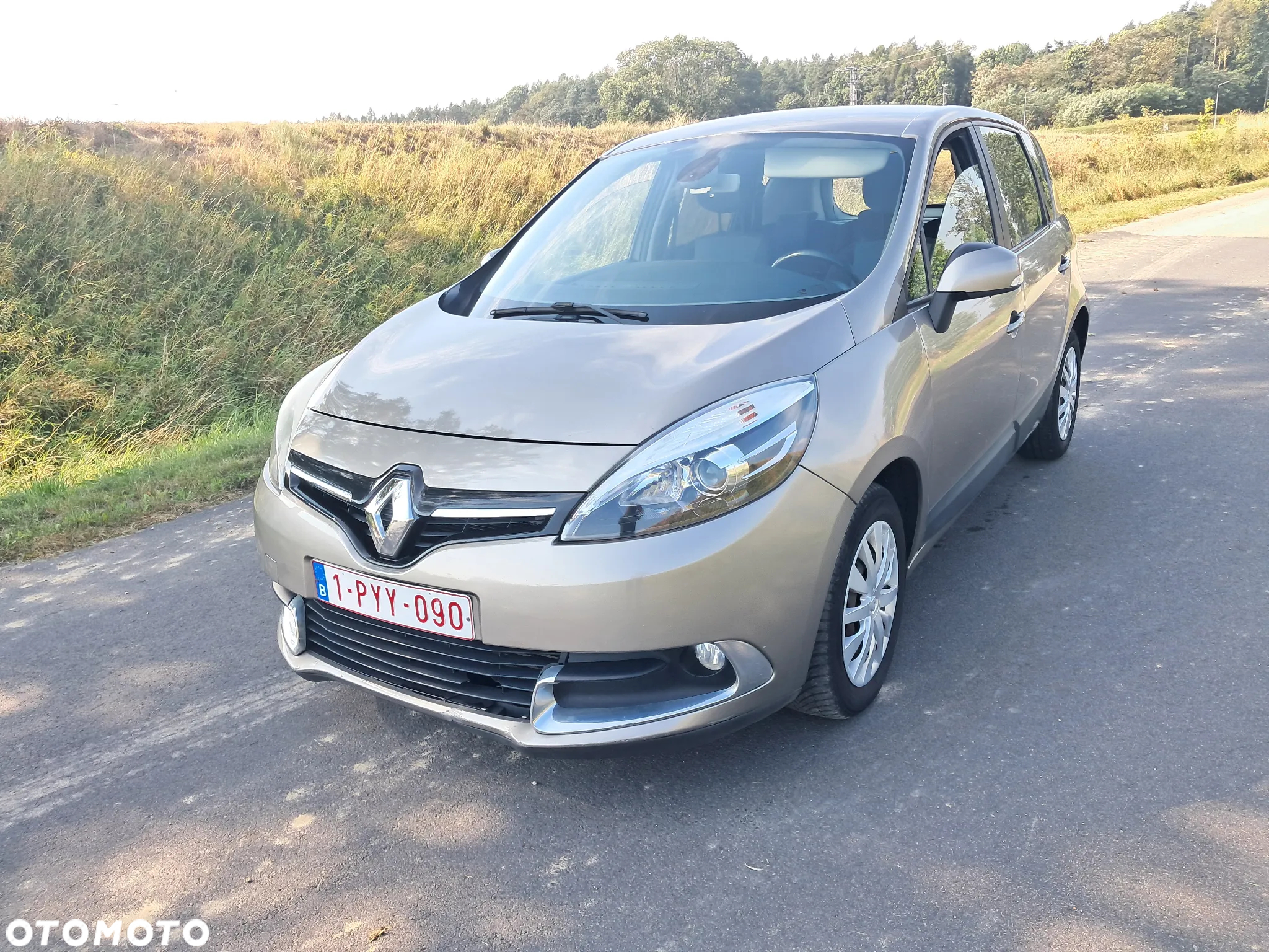 Renault Scenic 1.5 dCi Dynamique - 10