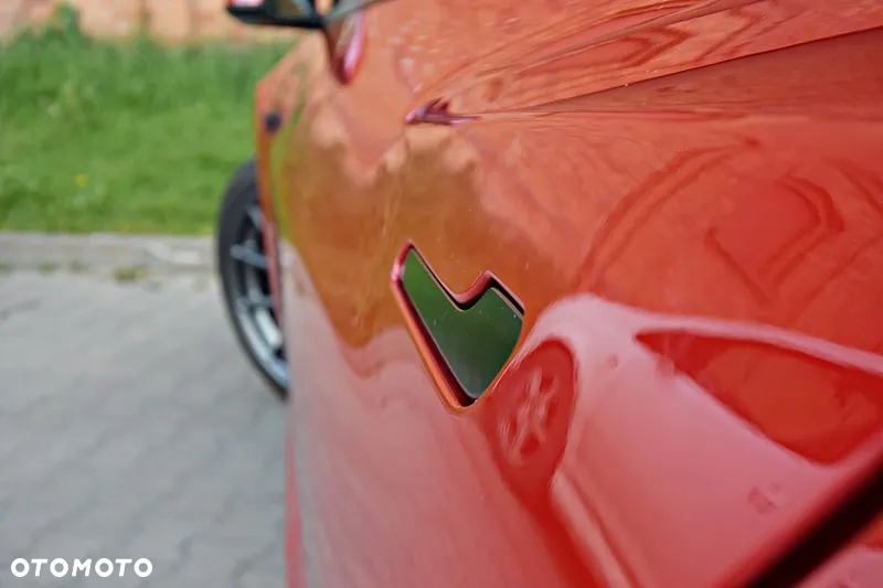 Tesla Model 3 Langstreckenbatterie Allradantrieb Dual Motor - 16