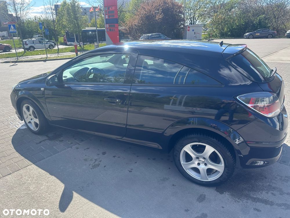 Opel Astra 1.6 Enjoy - 2